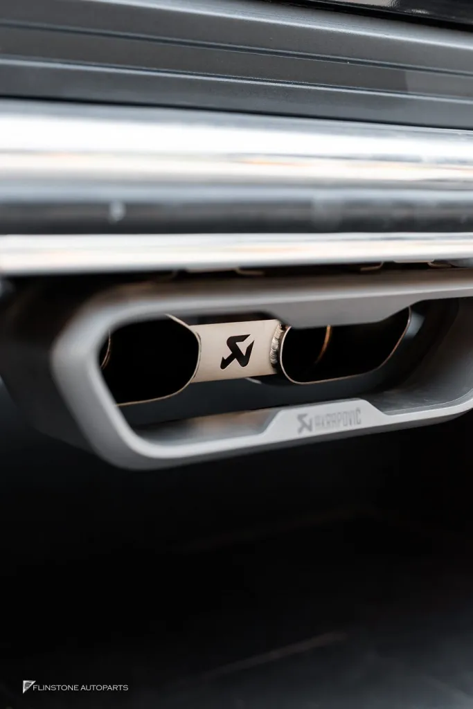 Mercedes Benz Gclass ท่อ Akrapovic