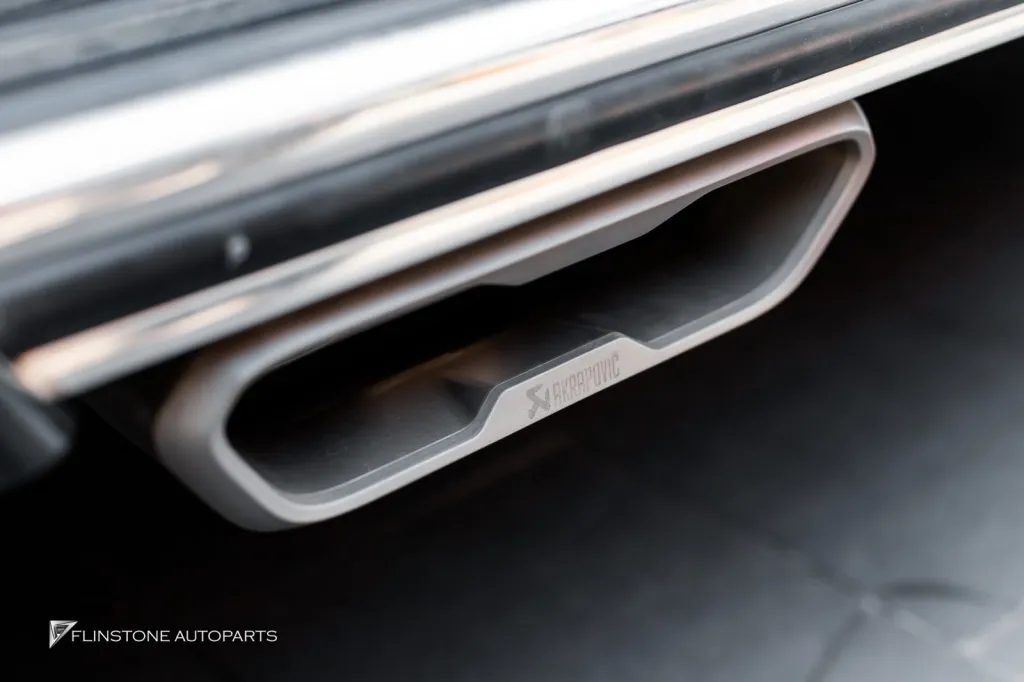 Mercedes Benz Gclass ท่อ Akrapovic