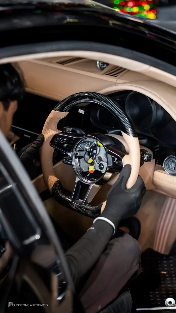 Porsche Panamera จอ Dual Screen พวงมาลัย ช่องแอร์