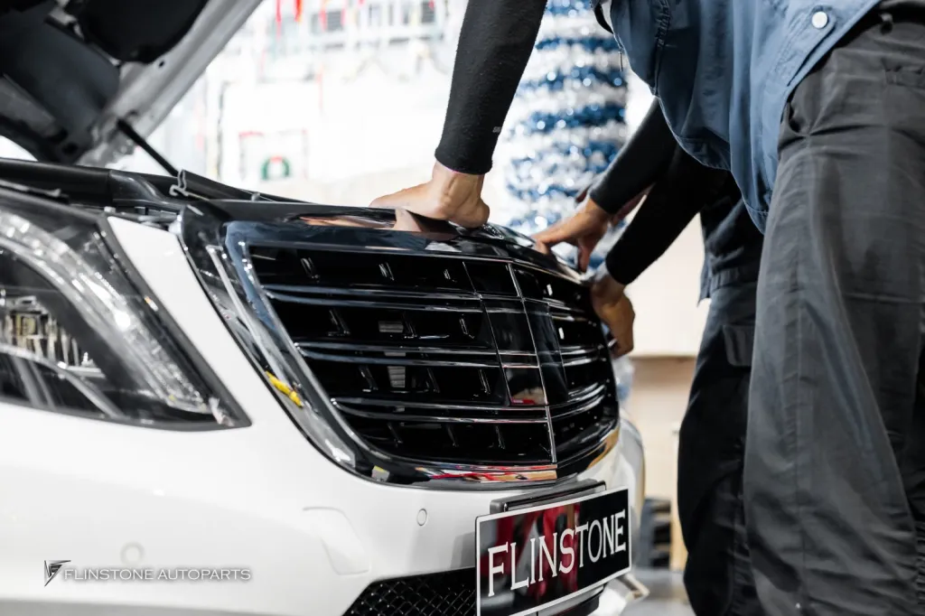 Mercedes Benz W222 กระจัง