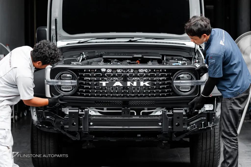 GWM Tank 300 กระจัง LED