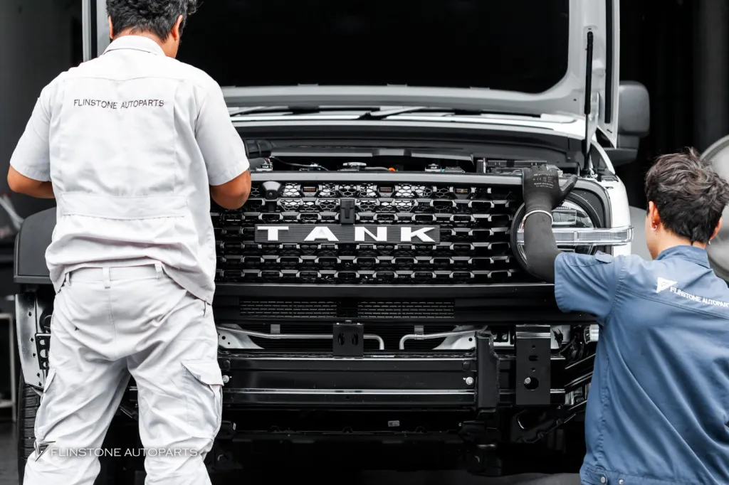 GWM Tank 300 กระจัง LED