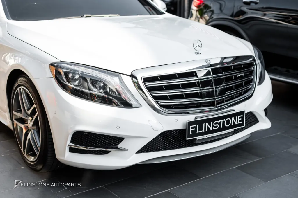 Mercedes Benz W222 กระจัง