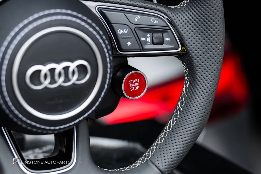Audi A5 พวงมาลัย