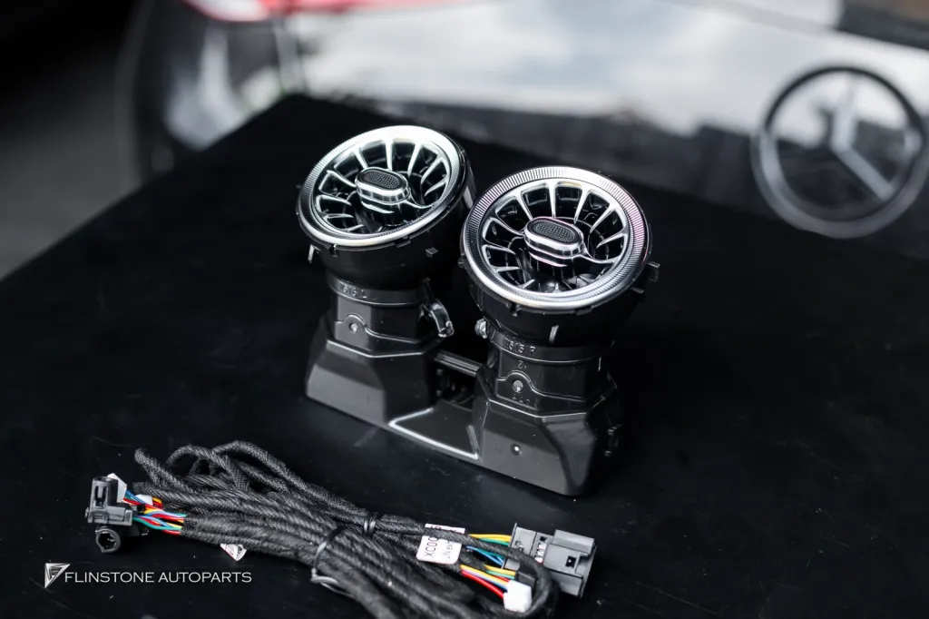 Mercedes Benz Cls ไฟช่องแอร์หลัง