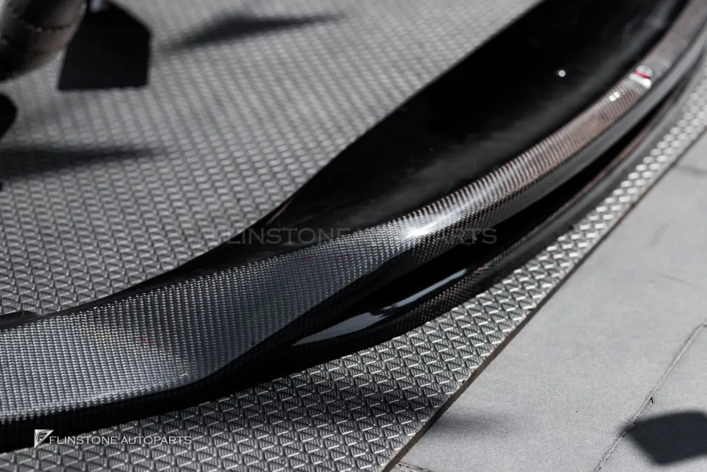 Maserati levante ล้อ Center lock Usus Downpipe Usus พาร์ทคาร์บอน Maxton Design กล่องจูน