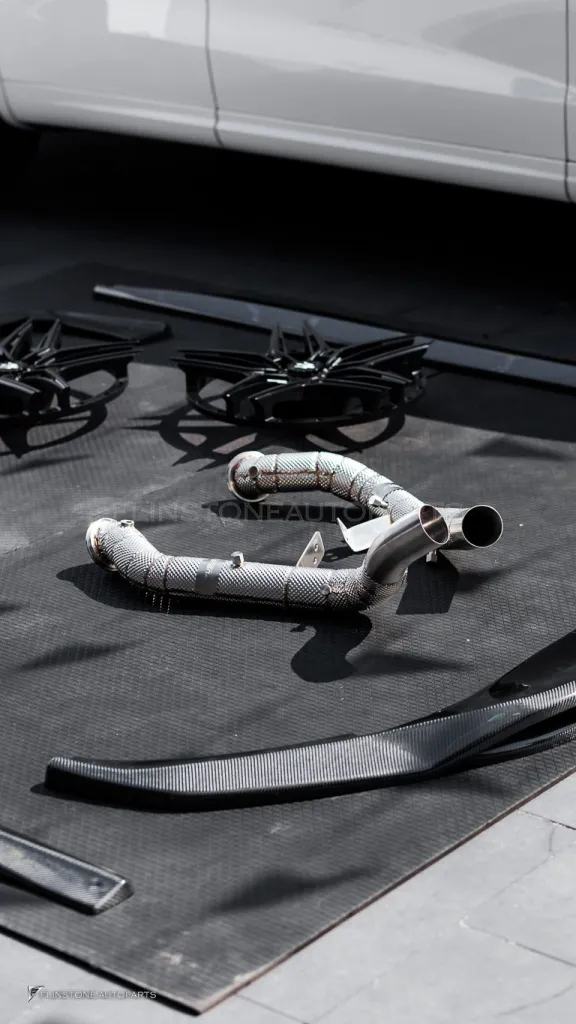 Maserati levante ล้อ Center lock Usus Downpipe Usus พาร์ทคาร์บอน Maxton Design กล่องจูน