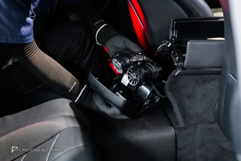 Mercedes Benz Cls ไฟช่องแอร์หลัง