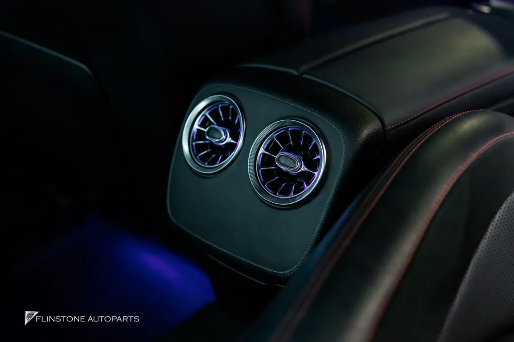 Mercedes Benz Cls ไฟช่องแอร์หลัง