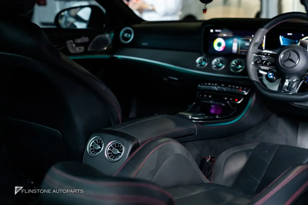 Mercedes Benz Cls ไฟช่องแอร์หลัง