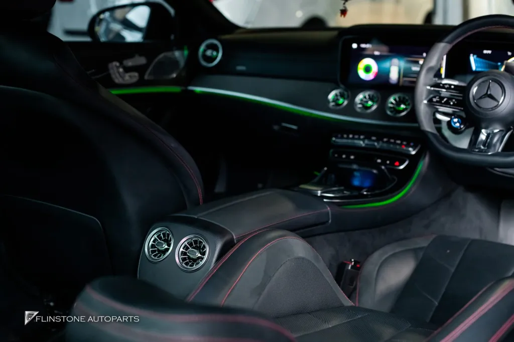 Mercedes Benz Cls ไฟช่องแอร์หลัง