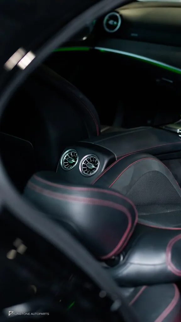 Mercedes Benz Cls ไฟช่องแอร์หลัง