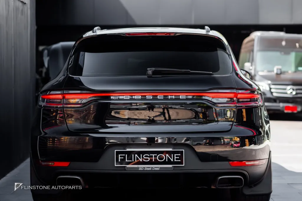 Porsche Macan ฝาท้าย ไฟท้าย