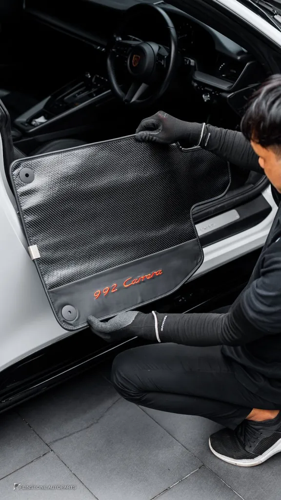 Porsche 992 พรม คาร์บอน