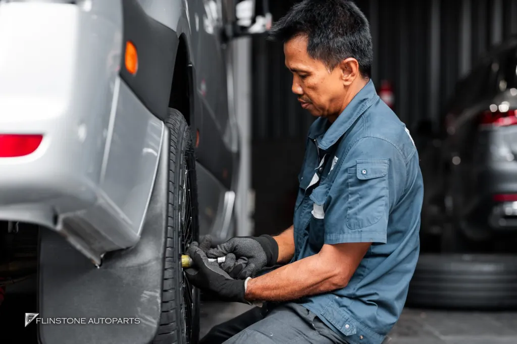 Mercedes Benz Sprinter กันชนหน้า กระจัง ล้อ Usus