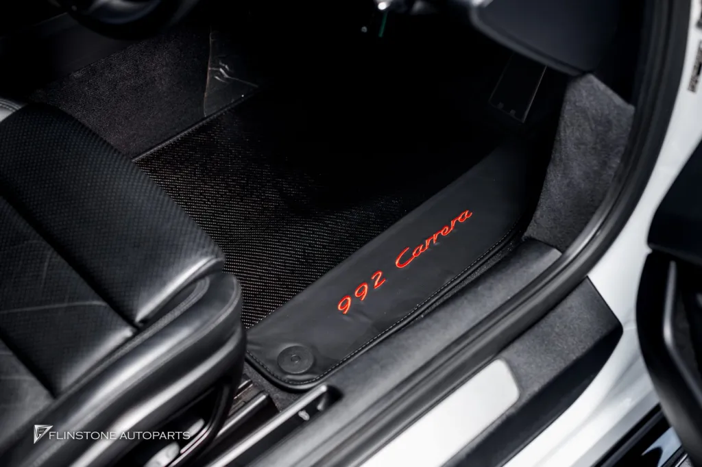 Porsche 992 พรม คาร์บอน