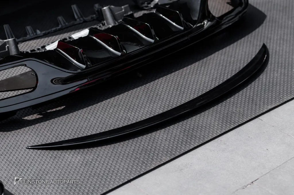 Mercedes Benz Cle 300 扩散器排气尾喉扰流板