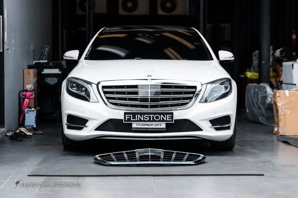 Mercedes Benz W222 กระจัง Maybach