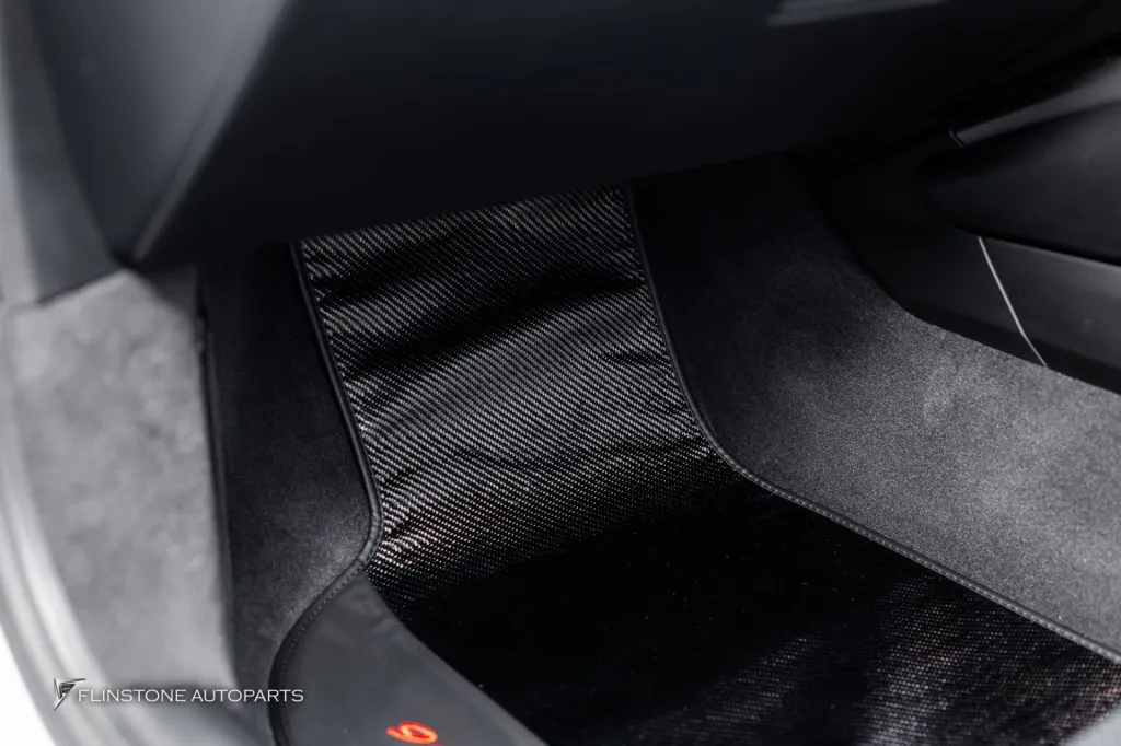 Porsche 992 พรม คาร์บอน