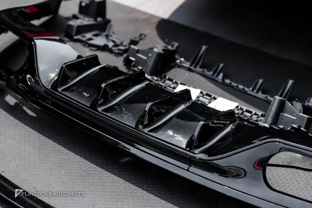 Mercedes Benz Cle 300 扩散器排气尾喉扰流板
