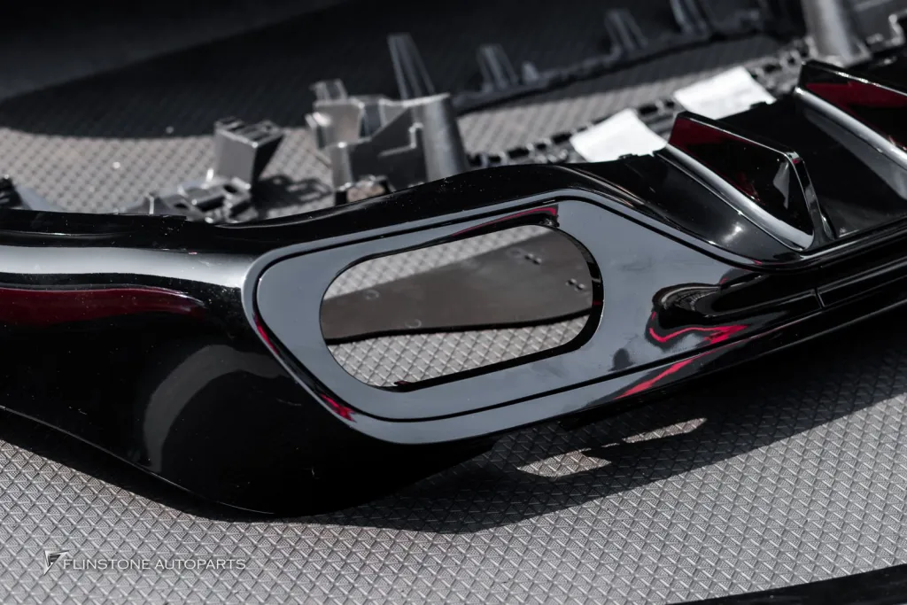 Mercedes Benz Cle 300 扩散器排气尾喉扰流板