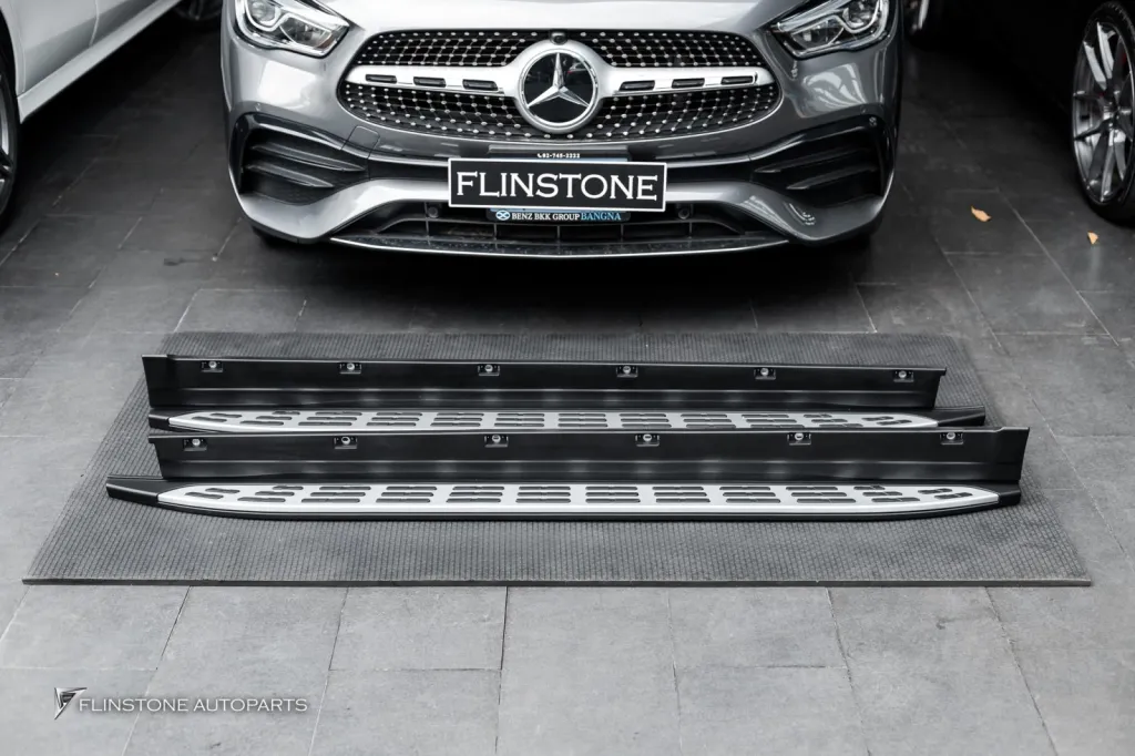 Mercedes Benz Gla บันได