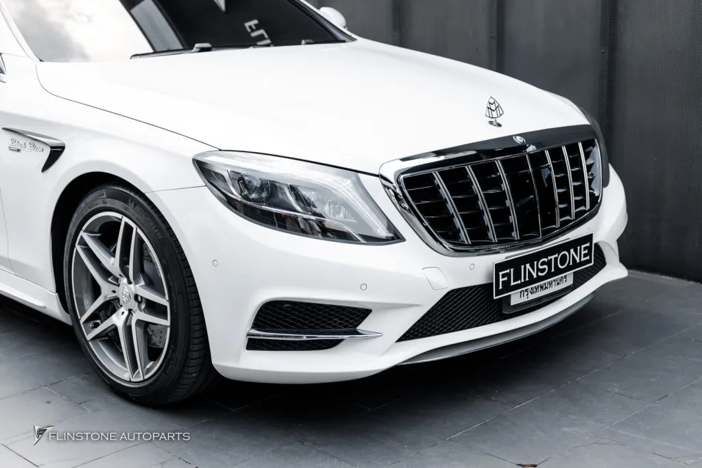 Mercedes Benz W222 กระจัง Maybach