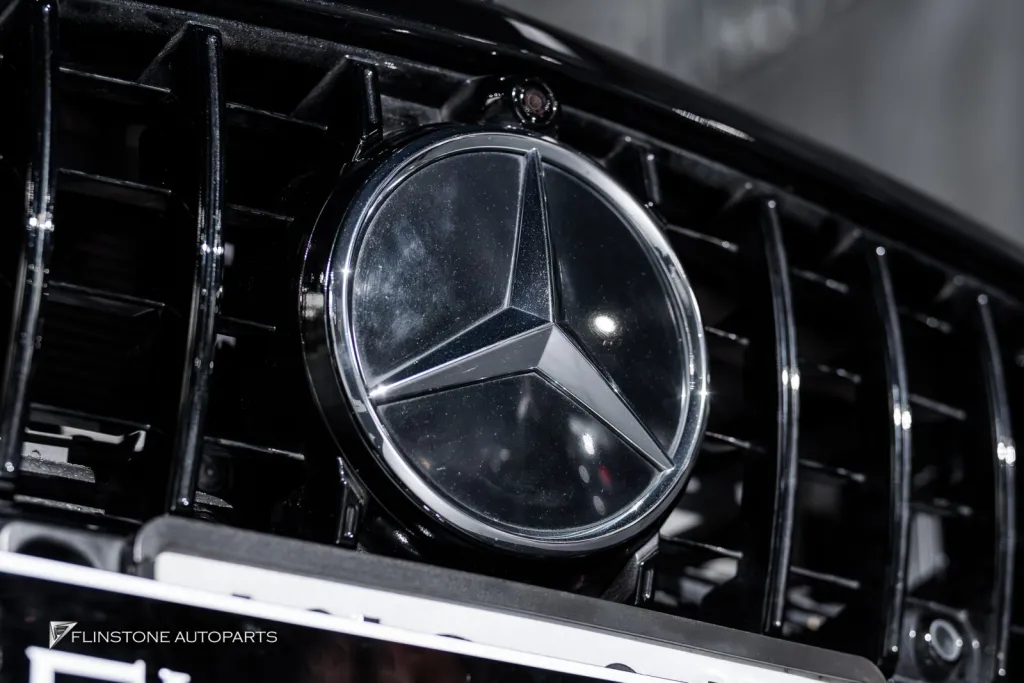 Mercedes Benz W206 to C63 Amg 全车套件