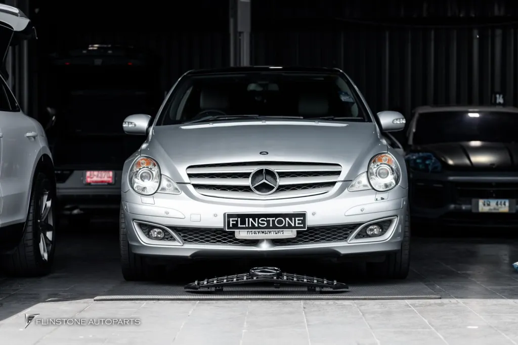Mercedes Benz R280 格栅