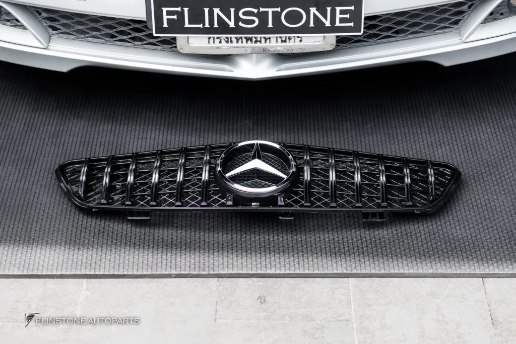 Mercedes Benz R280 格栅