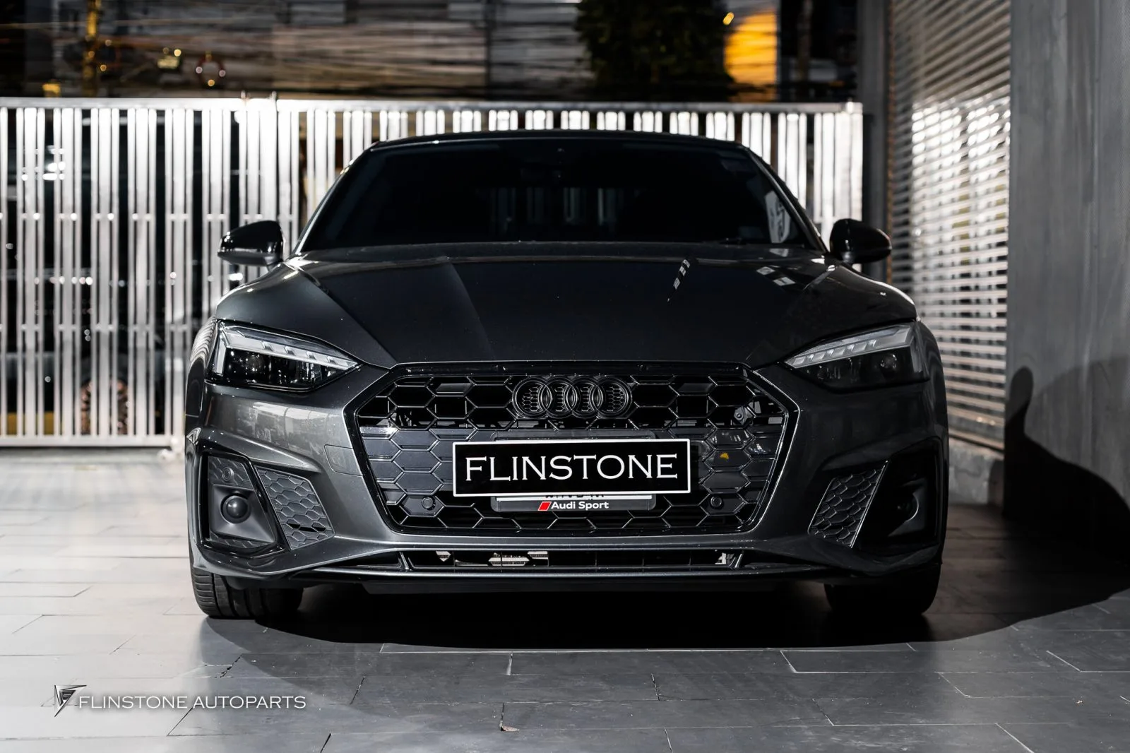 Audi A5 พวงมาลัย