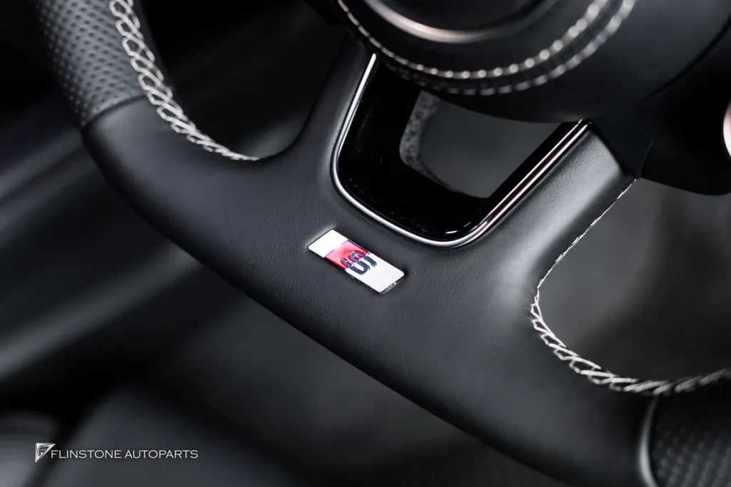 Audi A5 พวงมาลัย