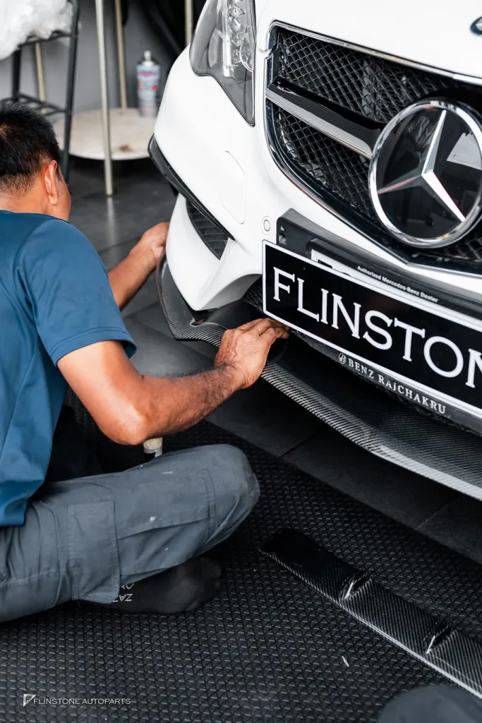 Mercedes Benz E207 Front Lip