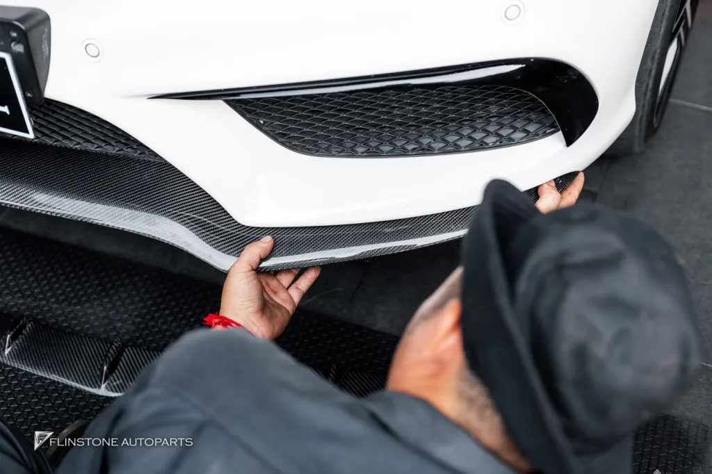 Mercedes Benz E207 Front Lip
