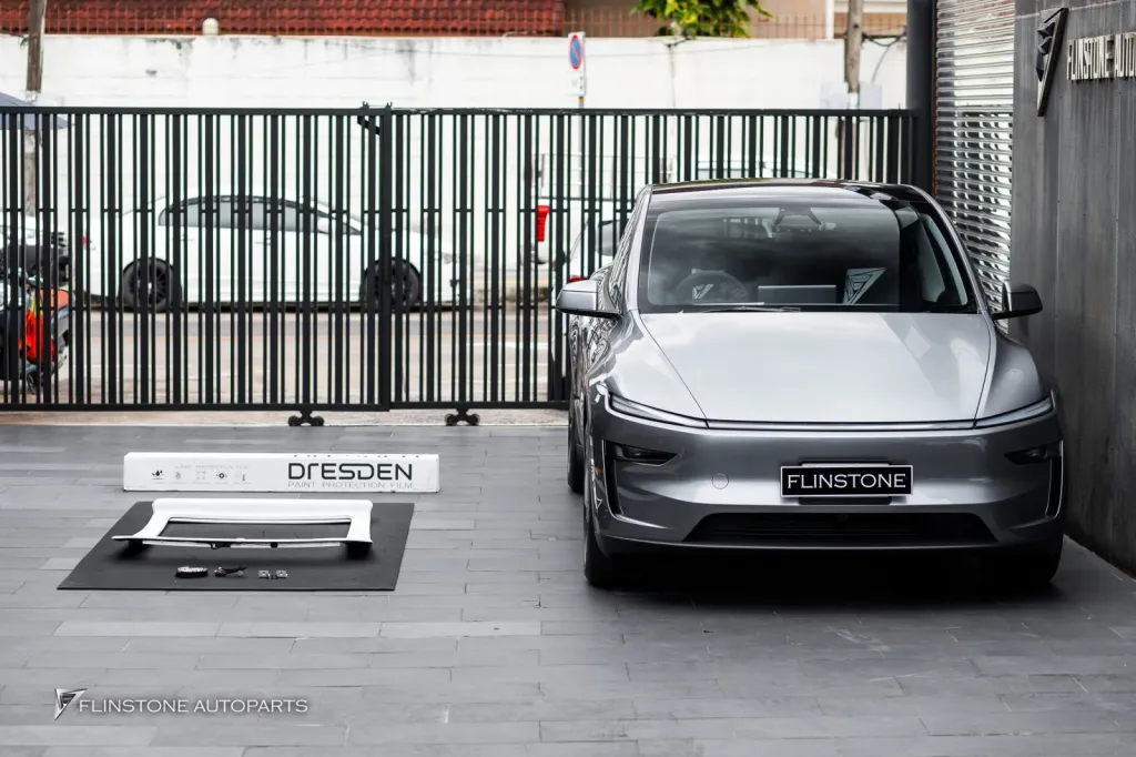 Tesla Juniper ม่านไฟฟ้า  ฟิล์มใสนอกใน (รูปรวม)