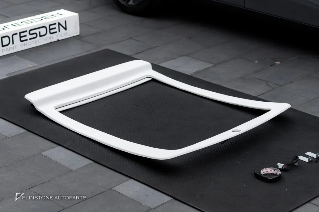 Tesla Juniper ม่านไฟฟ้า  ฟิล์มใสนอกใน (รูปรวม)