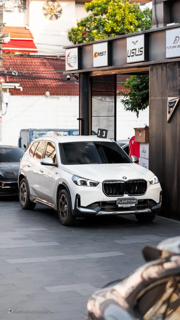 BMW X4 กระจัง LED