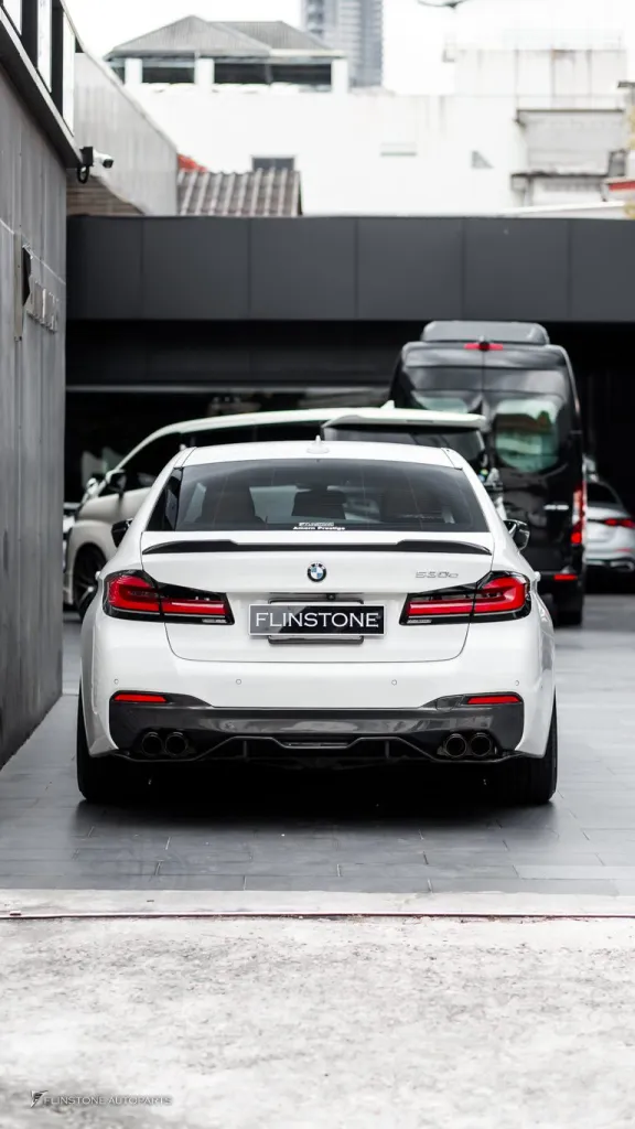 BMW G30 M5 พาร์ทคาร์บอน ล้อ Usus เบรค M แท้ โช้ค KW