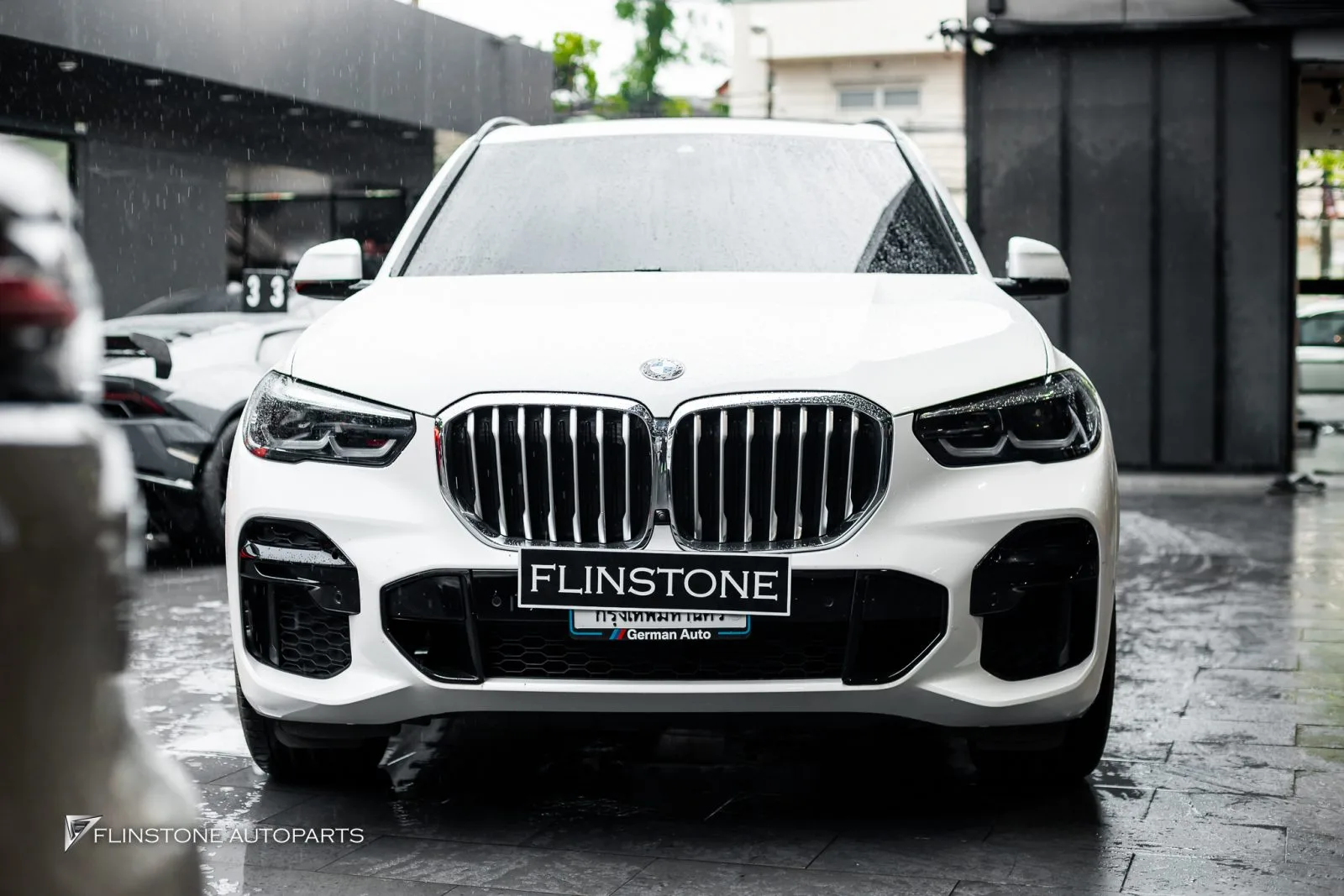 BMW X6 บันได