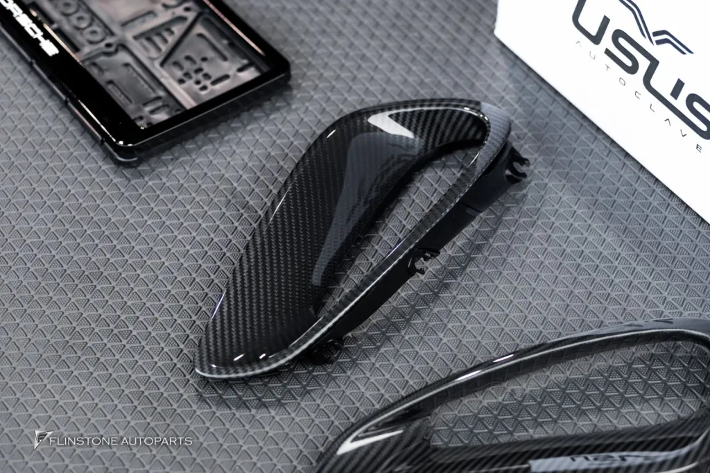 Porshce 992 TurboS ช่องลมคาร์บอน กระจก Usus กรอบป้าย