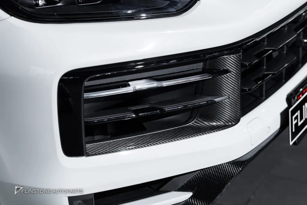 Porsche Cayenne Turbo GT ลิ้นหน้า Usus