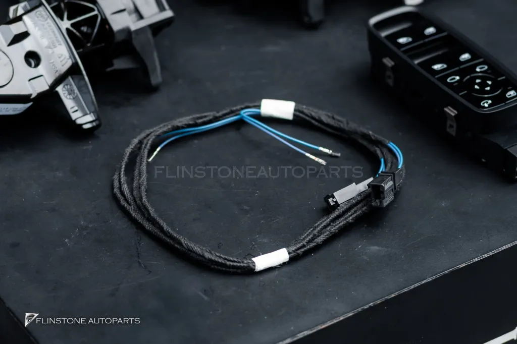 Porsche Taycan 4 กระจกมองข้างพับได้