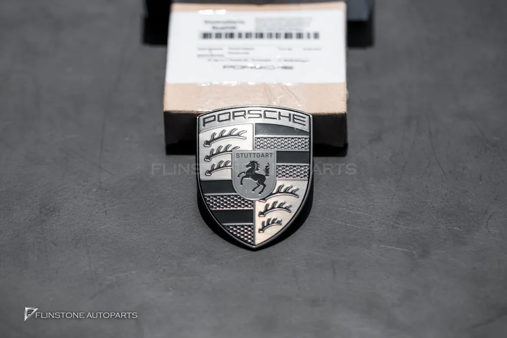 Porsche Taycan โลโก้ ไฟส่องพื้น
