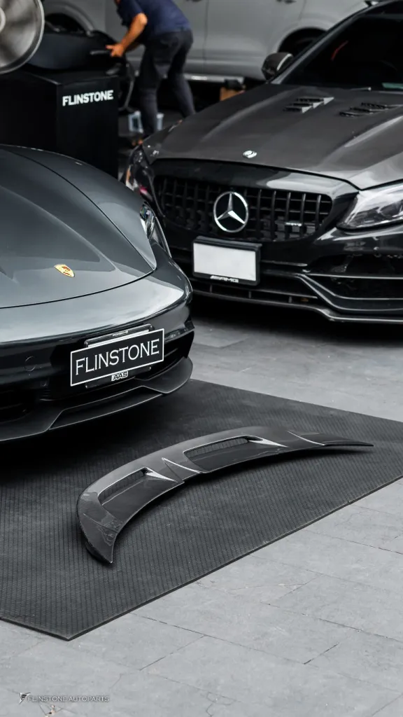 Porsche Taycan สปอยเลอร์ CMST