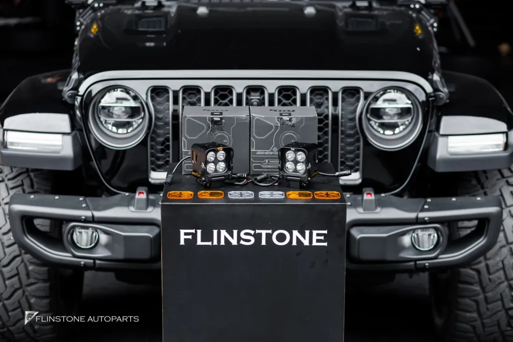 Jeep Rubicon ไฟสปอร์ตไลท์ Fury