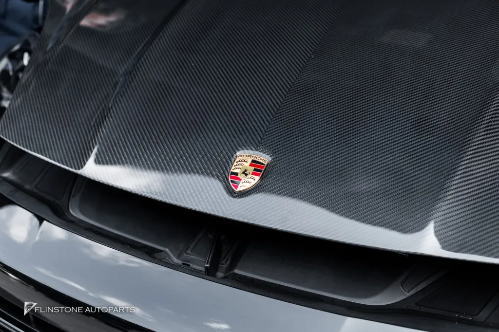 Porsche Cayenne ฝากระโปรงคาร์บอน ทรง Techart