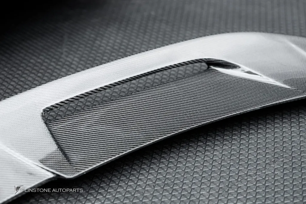 Porsche Taycan สปอยเลอร์ CMST