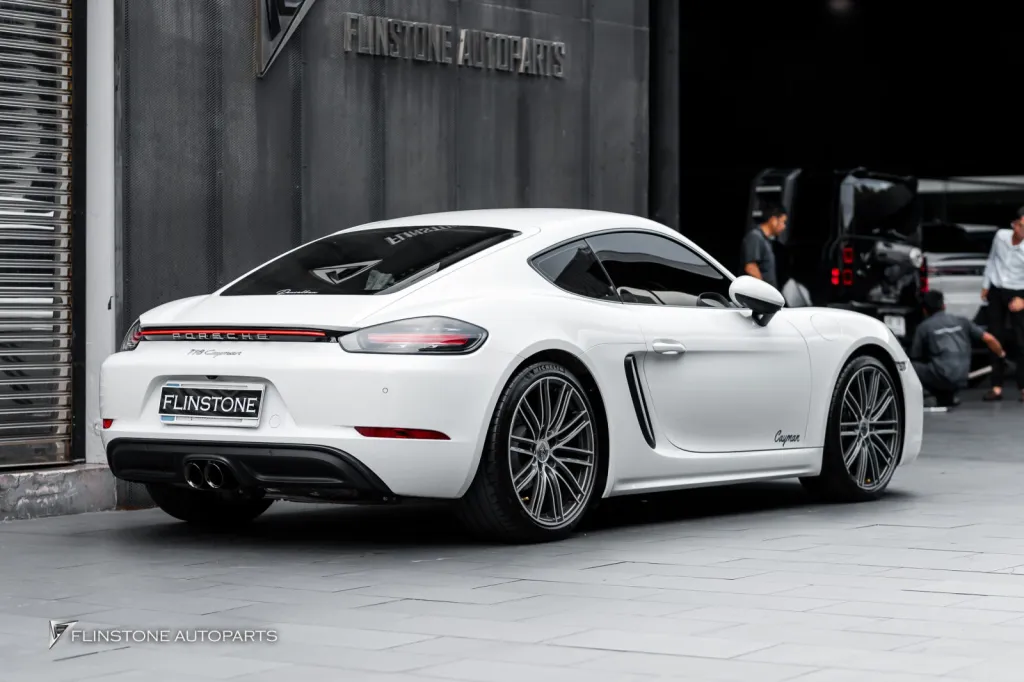 Porsche 718 Caymen Tail Lights Exhaust Tips