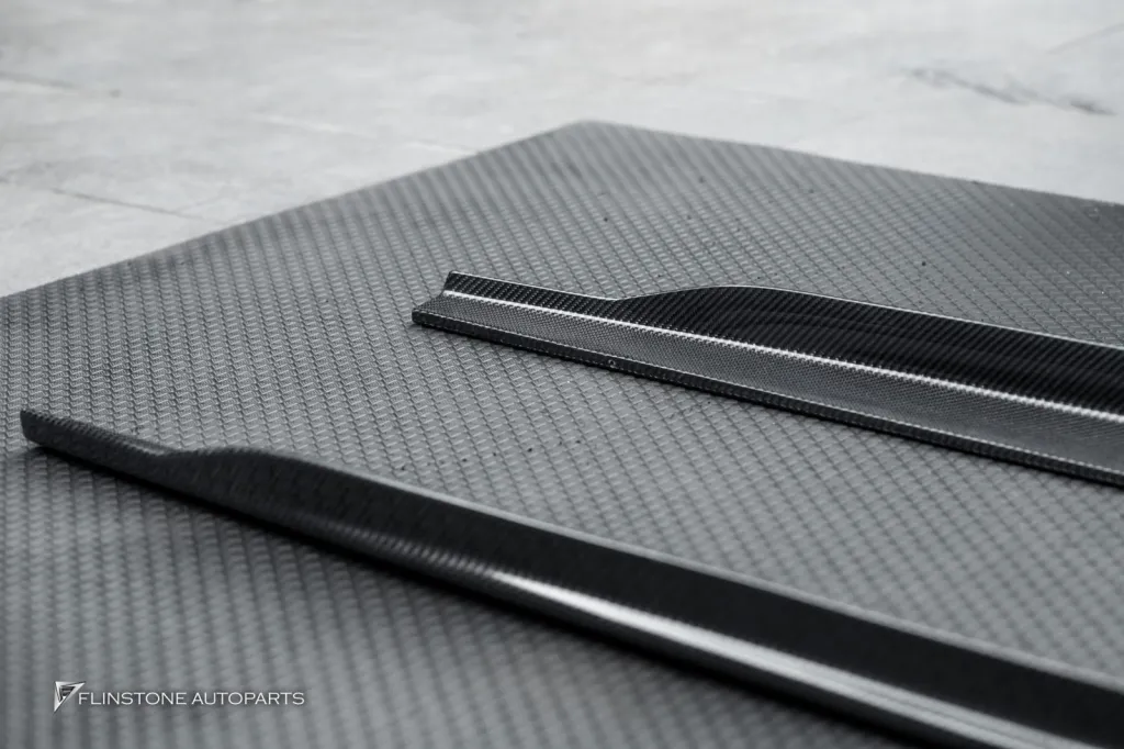 BMW F44 สเกิร์ต FD Design
