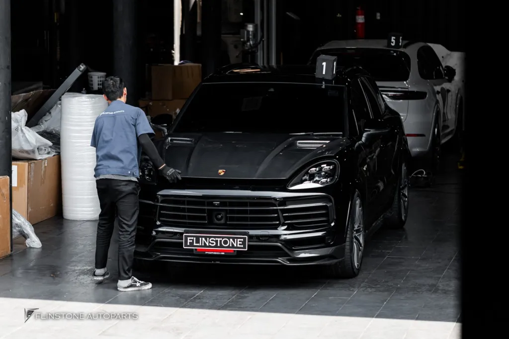 Porsche Cayenne ฝากระโปรงคาร์บอน ทรง Techart
